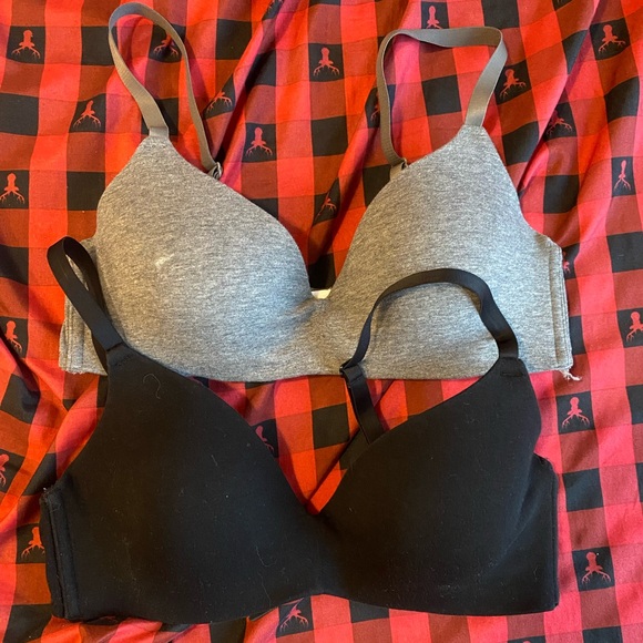 H&M bras - 2 pack - Picture 1 of 4